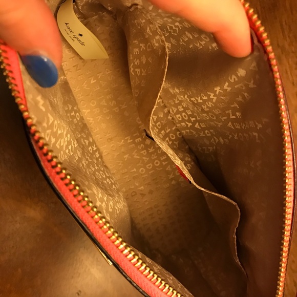 Kate Spade pink parrot crossbody purse - Picture 4 of 5